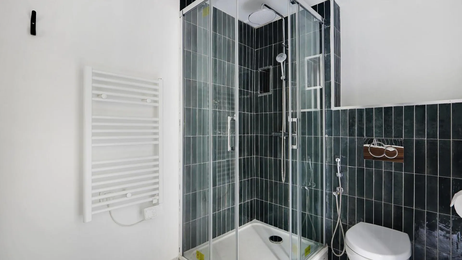 Apartment Pick A Flat's In Saint-martin - Rue Du Faubourg Saint-martin